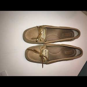 Sperry top sliders